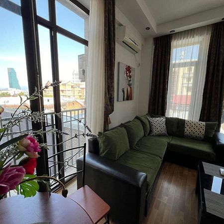טביליסי Cozy Apartment In The City Center Mtatsminda מראה חיצוני תמונה