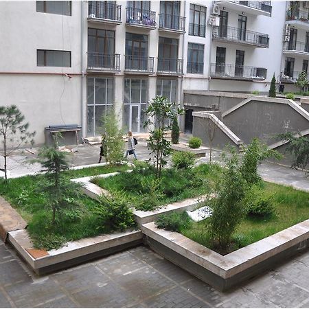 טביליסי Cozy Apartment In The City Center Mtatsminda מראה חיצוני תמונה