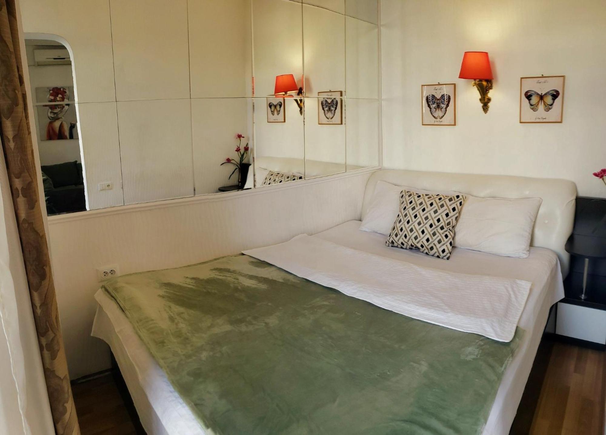 טביליסי Cozy Apartment In The City Center Mtatsminda מראה חיצוני תמונה